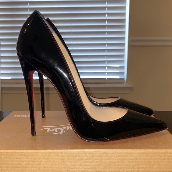 Christian Louboutin Glossy Black Heels with Red Sole - Picture 6 of 13